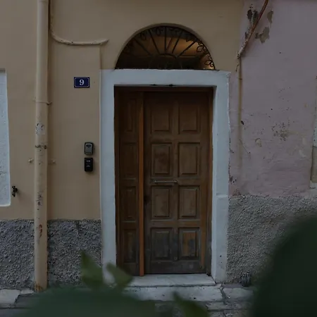 Dousmani Old Town * Corfu (city)