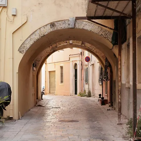 Dousmani Old Town * Corfu (city)
