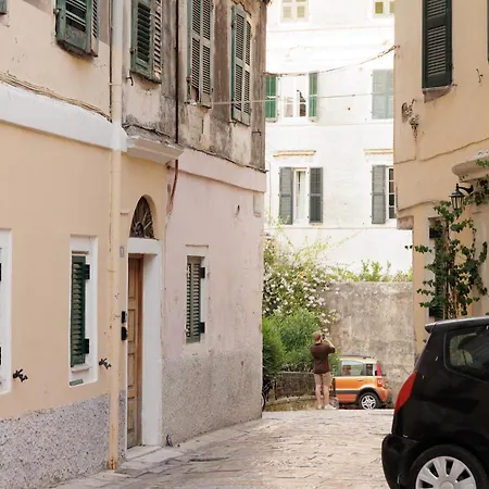 Dousmani Old Town Appartamento